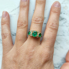 Load image into Gallery viewer, Vintage 18ct Yellow Gold Emerald and Diamond Nine Stone Ring
