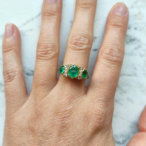 Vintage 18ct Yellow Gold Emerald and Diamond Nine Stone Ring