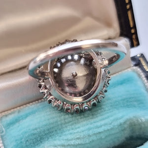 Vintage 18ct White Gold Cultured Pearl and Diamond Cluster Ring