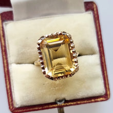 Load image into Gallery viewer, Vintage 10K Gold Citrine Dress Ring in box
