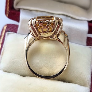 Vintage 10K Gold Citrine Dress Ring side profile