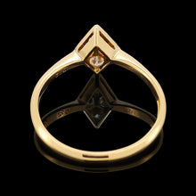 Load image into Gallery viewer, A rhombus shaped four stone diamond ring in yellow gold and platinum
