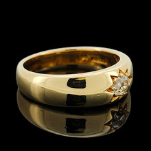 Load image into Gallery viewer, Vintage 18ct Yellow Gold Old Cut Diamond Gypsy Set Ring, 0.30ct
