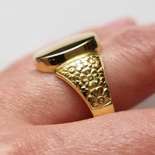 Load image into Gallery viewer, Vintage 18ct Gold Floral Signet Ring modelled
