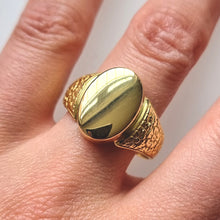 Load image into Gallery viewer, Vintage 18ct Gold Floral Signet Ring modelled
