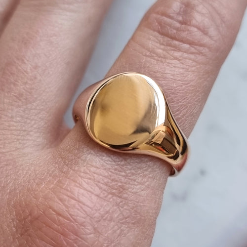 Antique 9ct Rose Gold Oval Signet Ring, Hallmarked Chester 1911 modelled