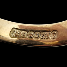 Load image into Gallery viewer, Vintage 9ct Gold Sardonyx Signet Ring, Hallmarked Sheffield 1976 hallmark and CG&amp;S maker&#39;s mark
