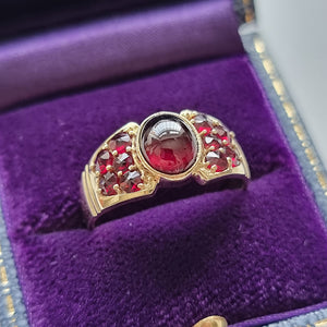 Vintage Czech 14k Gold Garnet Ring in box