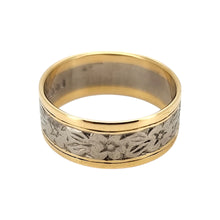 Load image into Gallery viewer, Vintage 18ct Yellow &amp; White Gold Flower Pattern Band front
