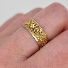 Load image into Gallery viewer, Victorian 9ct Gold Leaf Patterned Band, Hallmarked Birmingham 1897 modelled
