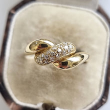 Load image into Gallery viewer, 18ct Yellow Gold Brilliant Cut Diamond Twist Ring in box
