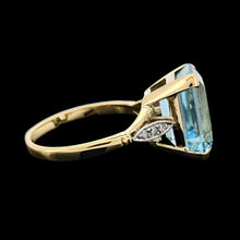 Load image into Gallery viewer, Vintage 18ct Yellow Gold &amp; Platinum Aquamarine and Diamond Dress Ring
