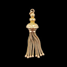Load image into Gallery viewer, A yellow gold tassel pendant with engraved detailing
