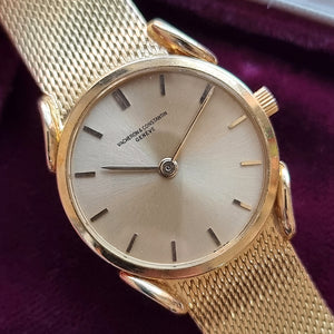 Vacheron & Constantin Vintage 1960's 18ct Gold Mechanical Wrist Watch dial