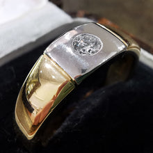 Load image into Gallery viewer, Vintage 18ct Gold Diamond Band, 0.12ct
