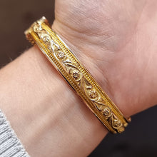 Load image into Gallery viewer, Antique 9ct Gold Embossed Bangle, Hallmarked Birmingham 1913 modelled
