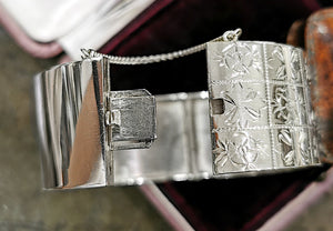 Victorian Silver Patchwork Design Bangle
