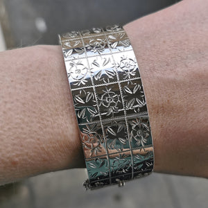 Victorian Silver Patchwork Design Bangle