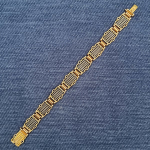 Antique 15ct Gold Gate Bracelet, 21.9 grams