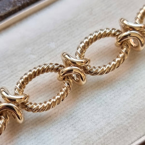 Vintage 9ct Gold Twisted Oval Link Bracelet, 18.8 grams close-up