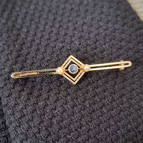Antique 15ct Gold Sapphire & Pearl Bar Brooch on jacket