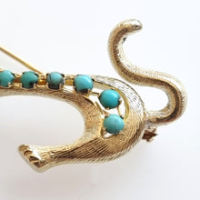 Load image into Gallery viewer, Vintage 14ct Gold Turquoise Cat Brooch end
