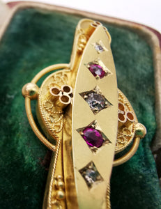 Victorian 15ct Gold Ruby & Diamond Bar Brooch