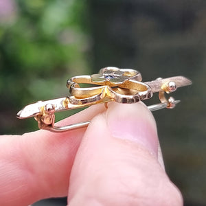 Antique 9ct Gold Shamrock Sapphire Bar Brooch