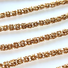 Load image into Gallery viewer, Vintage 9ct Gold Long 30&quot; Byzantine Chain, 37.8 grams close-up
