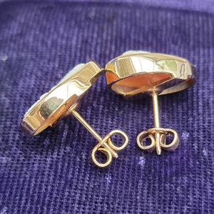 Vintage 9ct Gold Cameo Stud Earrings