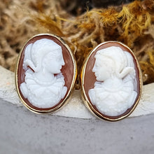 Load image into Gallery viewer, Vintage 9ct Gold Cameo Stud Earrings
