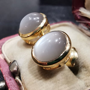 9ct Gold Moonstone Stud Earrings