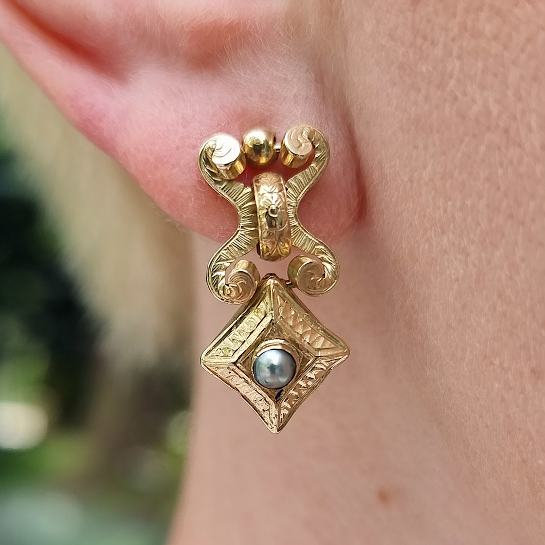 Victorian 9ct Gold Pearl Drop Earrings