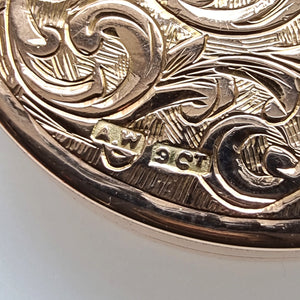 Antique 9ct Gold Round Engraved Locket stamp