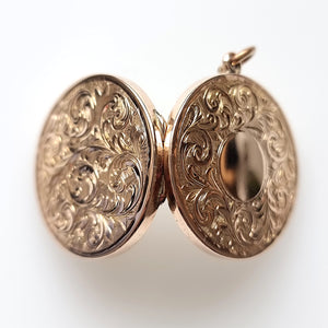 Antique 9ct Gold Round Engraved Locket hinge