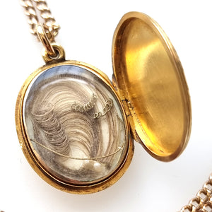 Antique 15ct Gold Mourning Locket with Chain open, inside