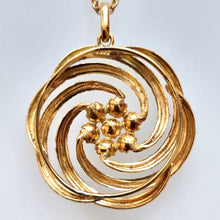 Load image into Gallery viewer, Vintage 18ct Gold Enamel &amp; Pearl Pendant Necklace back
