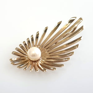 Vintage 9ct Gold Pearl Pendant, Hallmarked 1972 side