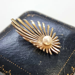 Vintage 9ct Gold Pearl Pendant, Hallmarked 1972 side