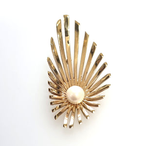 Vintage 9ct Gold Pearl Pendant, Hallmarked 1972 front