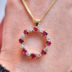 18ct Gold Ruby & Diamond Circle Pendant with chain