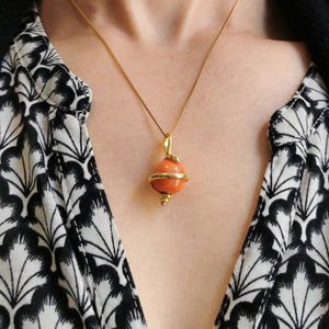 Antique 18ct Gold Coral Snake Pendant