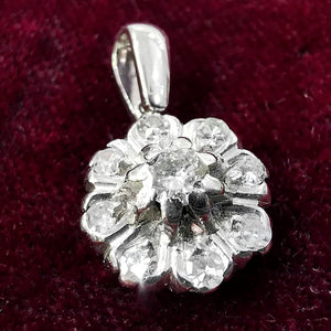 Vintage 18ct Gold Diamond Flower Pendant