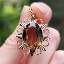 Load image into Gallery viewer, Vintage 9ct Gold Smoky Quartz Pendant
