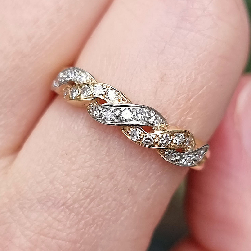 Vintage 18ct Gold Diamond Double Twist Ring