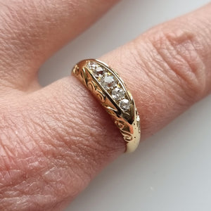 Edwardian 18ct Gold Diamond Five Stone Ring, Hallmarked Chester 1909 modelled