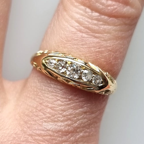 Edwardian 18ct Gold Diamond Five Stone Ring, Hallmarked Chester 1909 modelled