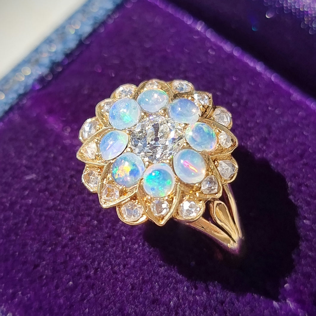 Antique 18ct Gold Opal & Diamond Cluster Ring in bix