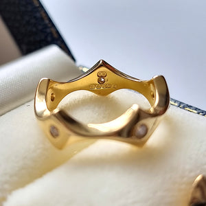 Vintage 18ct Gold Shaped Diamond Ring inside shank