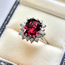 Load image into Gallery viewer, Vintage 18ct White Gold Garnet &amp; Diamond Cluster Ring in box
